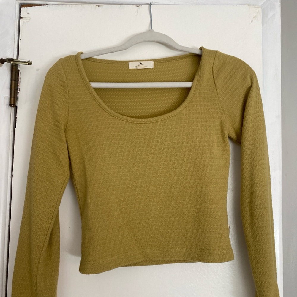 Rip curl green longsleeve top